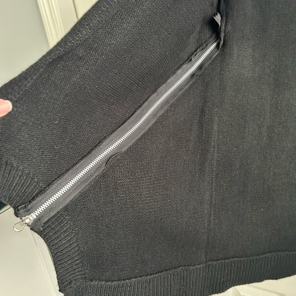 NWT Black Coatigan with Faux Leather Trim & Zipper Detail - Picture 3 of 7